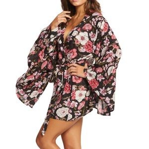 Billabong Floral Kimono- Never Worn!